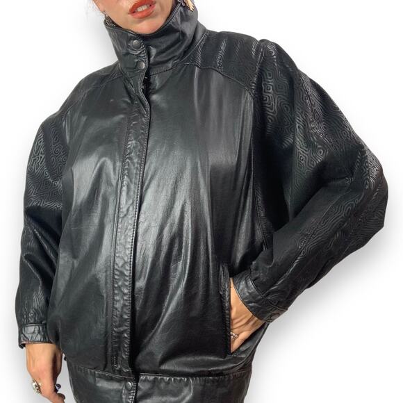 ❌SOLD❌ 1980's black leather batwing jacket by COMINT ARGENTINA - Picture 12 of 14